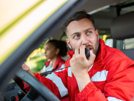 CURSO DE FORMAÇÃO PARA MOTORISTAS DE VEÍCULOS DE EMERGÊNCIA